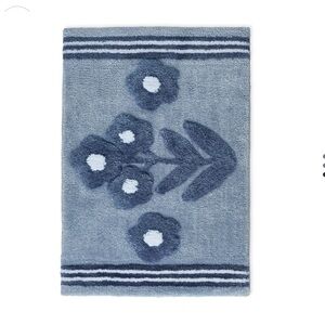 CARO HOME Textured Plush Floral Bath Rug With Contrasting Stripe Border -21"x34"